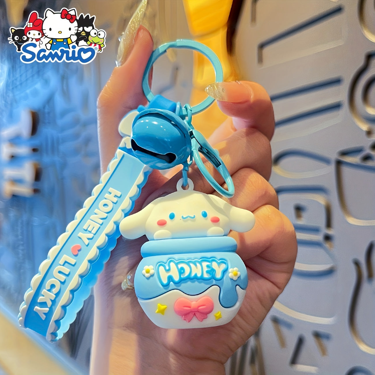1 pc Sanrio Kuromi My Melody Pochacco Cinnamoroll Kurobo Plush-like Keychain