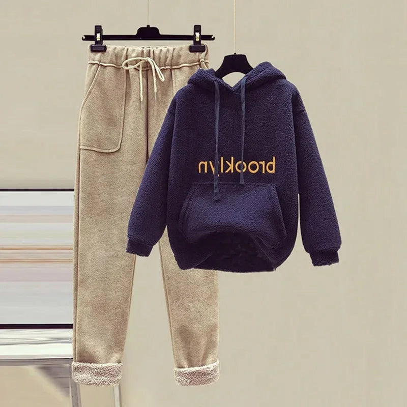 Thickened Lamb Velvet Set Women's Autumn Winter New Embroidery Sweatshirt Women plus Wool Wide Leg Pants Women Two Piece Set