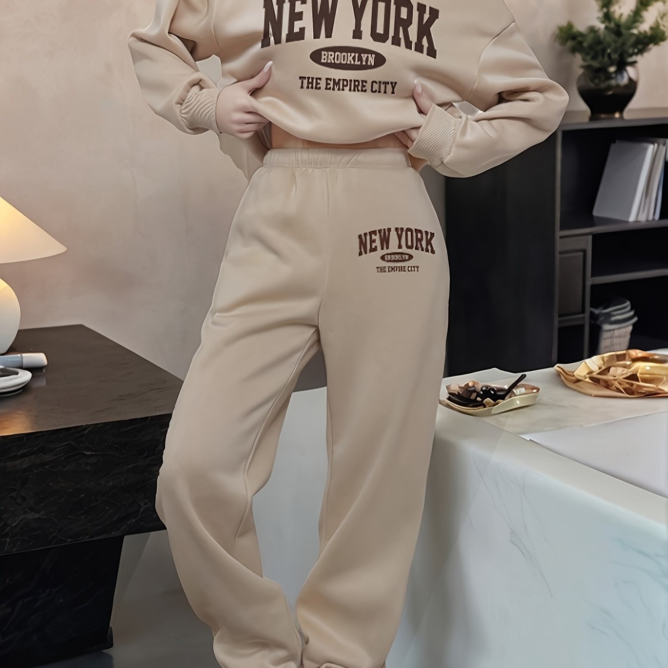 Comfortable Two-Piece jogging 2-pice set perfect birthday gift for Friends and Family